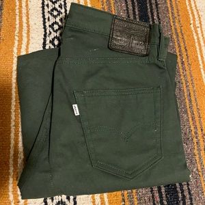 Green Levi’s 30w 32L